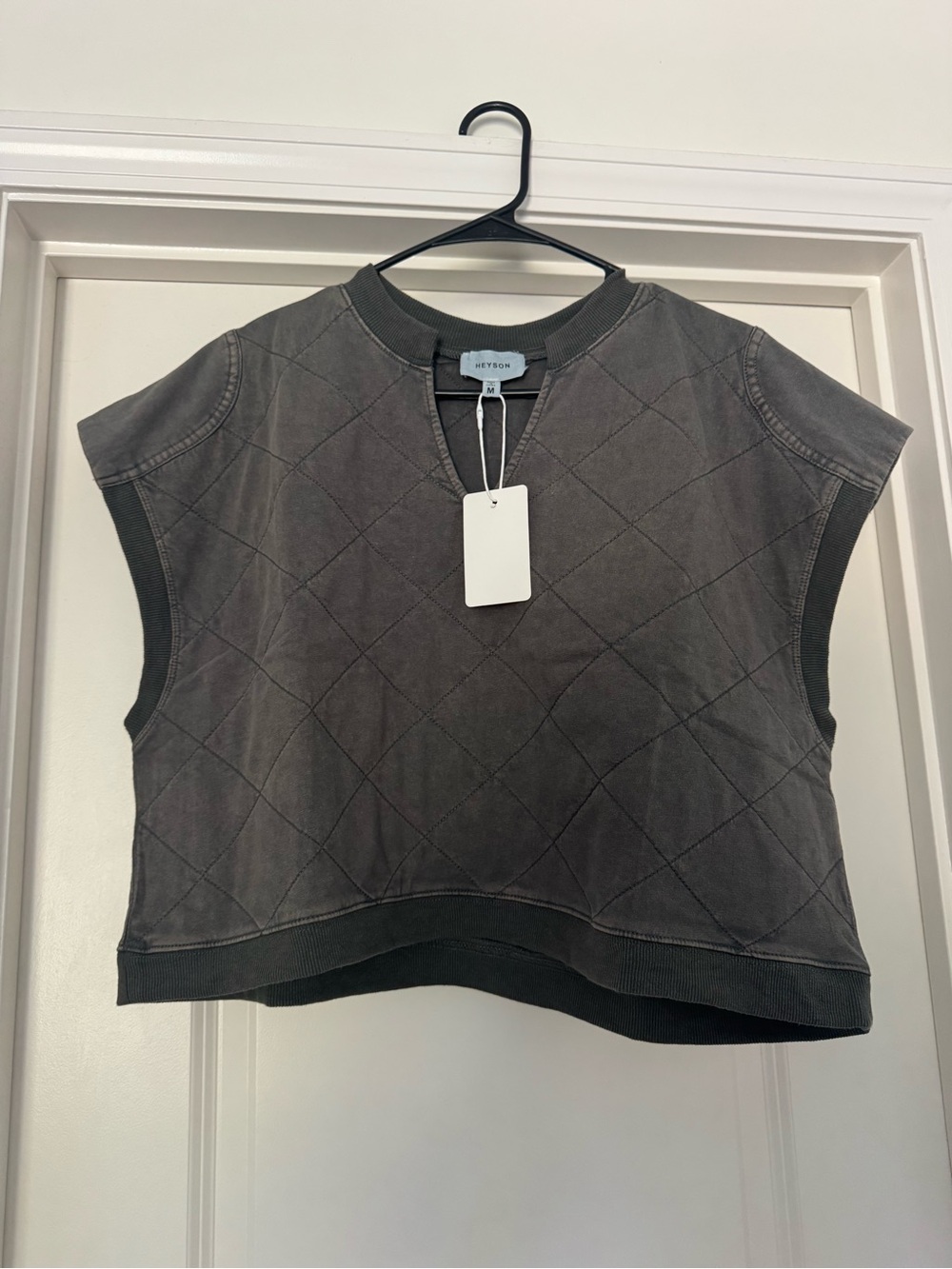 Heyson Quilted Crop Sleeveless Top in Charcoal